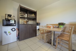 Standard Apartment | Private kitchen - Côté Sud Hotels Et Residences (La Bouilladisse)