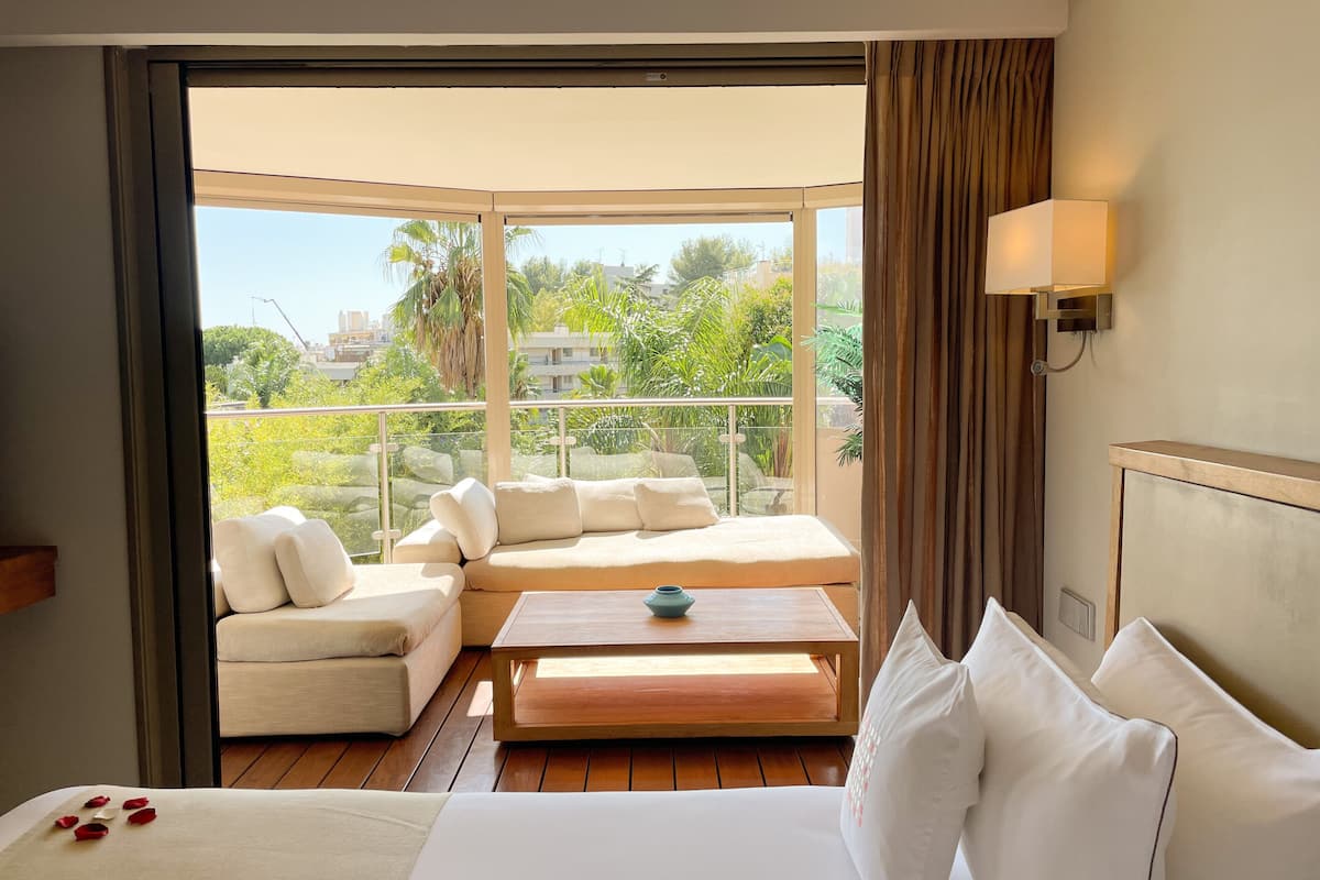 royal suite, terrace, sea view | 2 bedrooms, premium bedding, select comfort beds, minibar