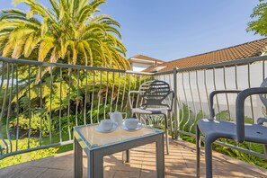 Suíte lua de mel, piscina particular | Terraço/pátio