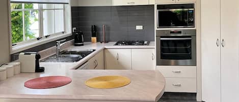 Suite Familiale, 3 chambres, cuisine | Cuisine privée