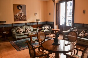 Zona de estar del vestíbulo