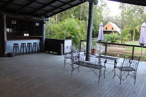 바(숙박 시설 내)