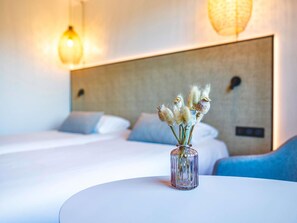 Standard Room, 2 Single Beds