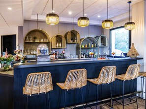 Bar (en la propiedad)