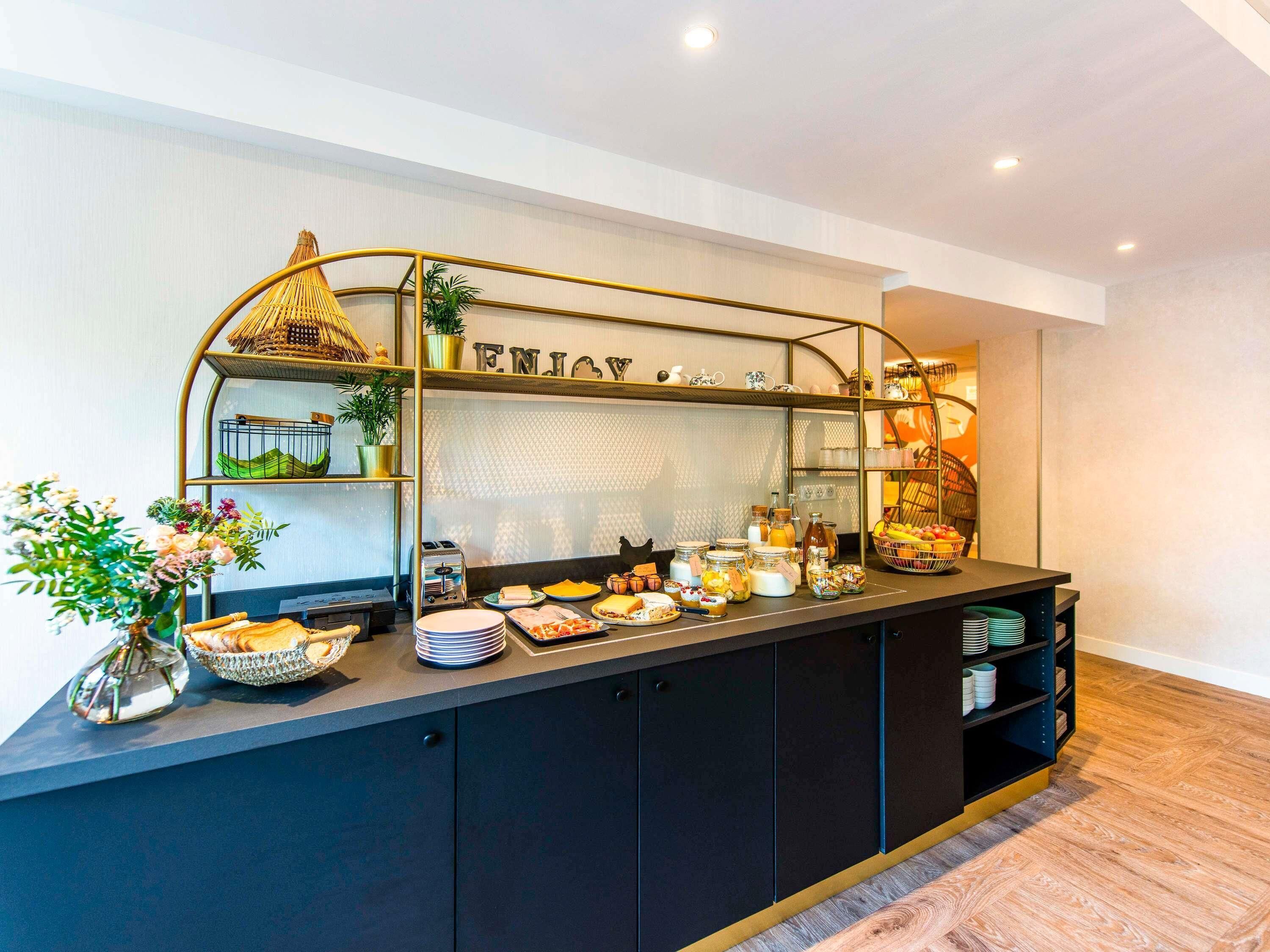 daily buffet breakfast (eur 12 per person)