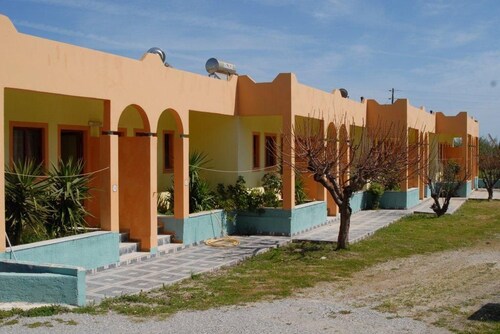 Efi Studios & Apartments