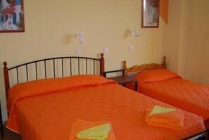 WiFi (free) - Efi Studios & Apartments (Kos)
