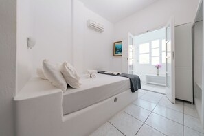 Estúdio superior | Wi-Fi de cortesia, roupa de cama