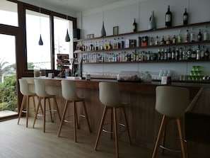 Bar (in der Unterkunft)