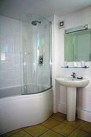 Doppelzimmer, mit Bad (Snowdrop Room) | Badezimmer