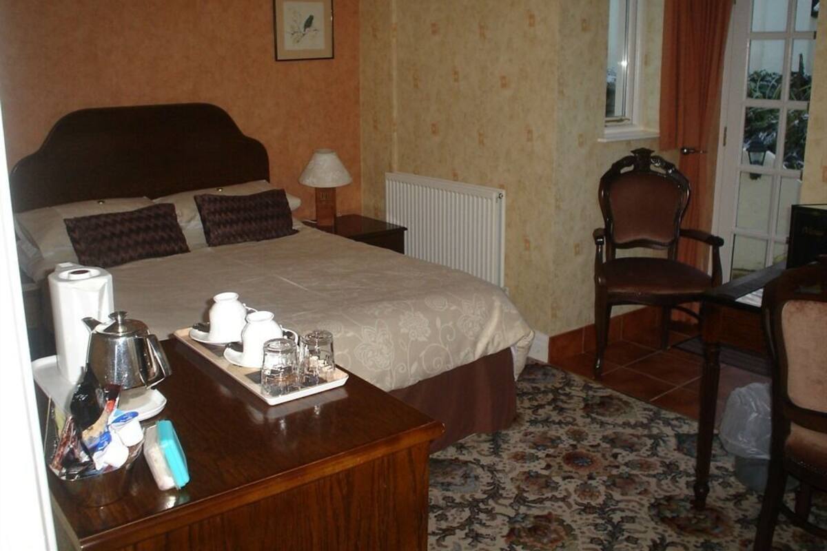 Double Room, Ensuite (With Patio)