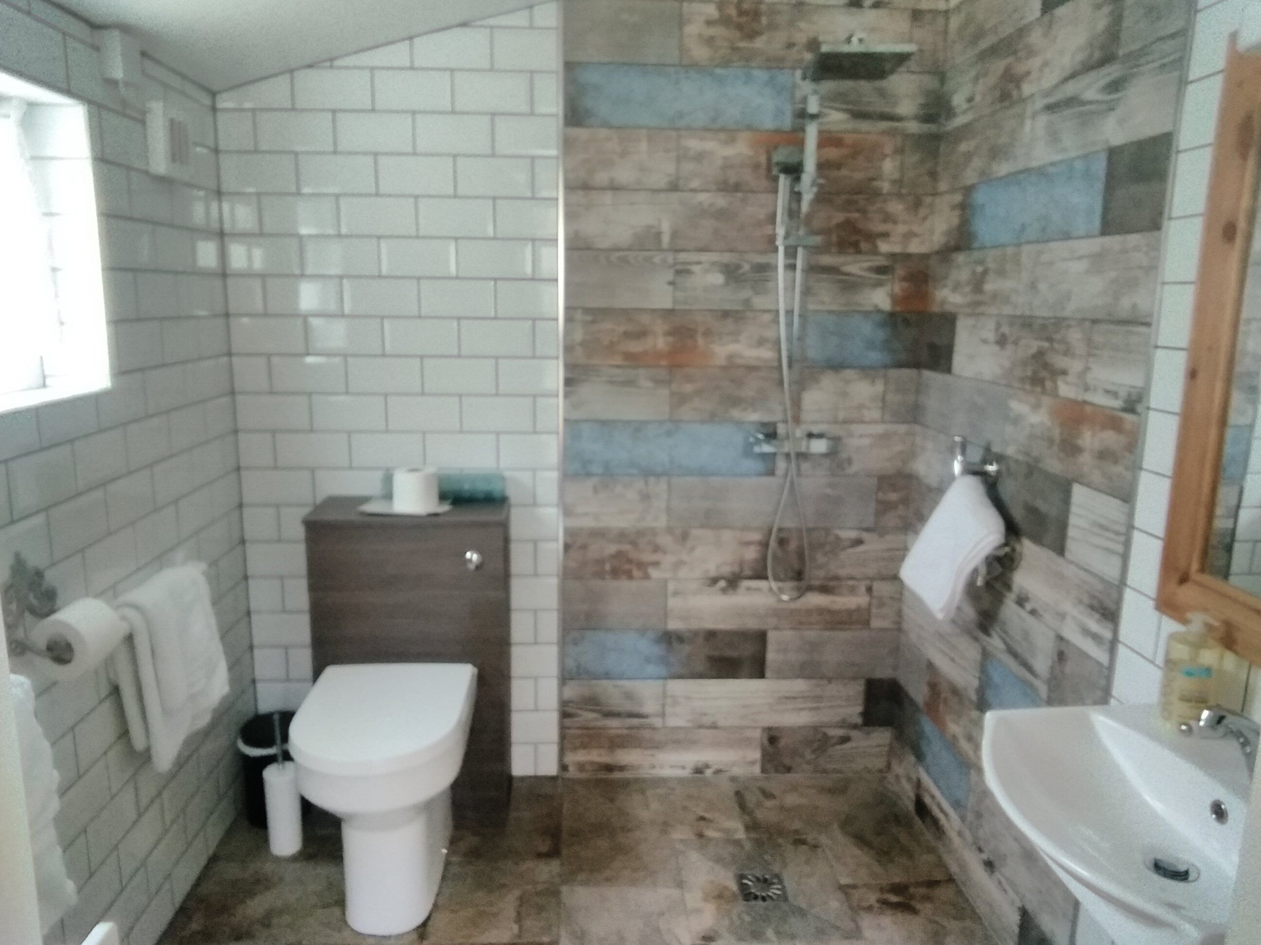 Double Room, Ensuite (Super with Patio) | Bathroom