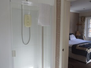 Double Room, Ensuite - The Old Rectory Inn (Callander)