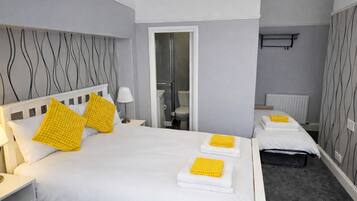 Double Room, Ensuite, Partial Sea View (ROOM )