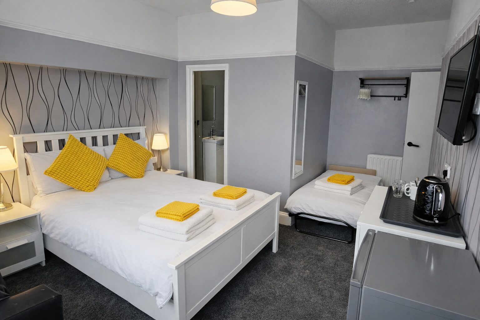 Double Room, Ensuite, Partial Sea View (ROOM )