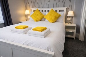 Chambre Double, salle de bains attenante