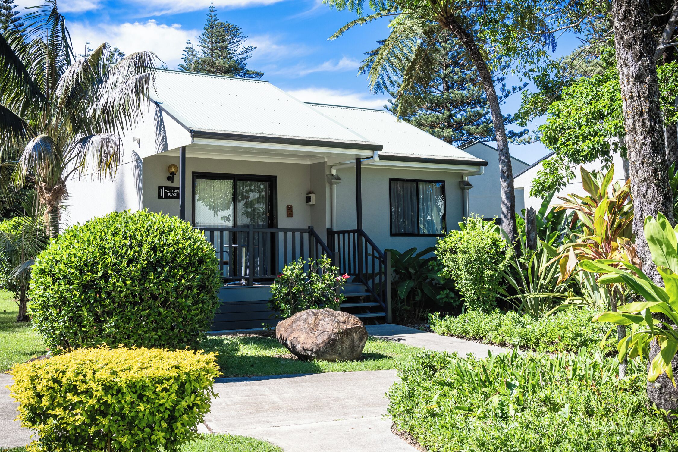 standard cabin, 1 bedroom | 1 bedroom, premium bedding, individually furnished, iron/ironing board