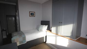 Twin Room, Ensuite