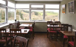 Restaurant - The Tradesmans Arms (Buckfastleigh)