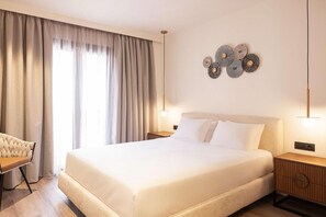 Alarm clocks - Aeolis (Samos)