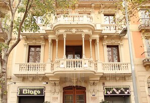 Fachada da propriedade