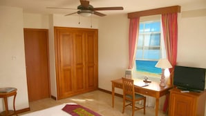 Unclassified image, 3 of 9, button - Lighthouse Resort (Oistins)