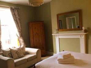 บริเวณนั่งเล่น