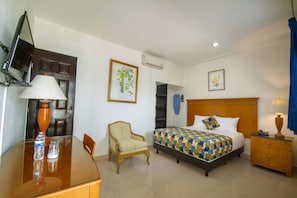 Standard Room, 1 Double Bed | Blackout drapes, free WiFi, wheelchair access