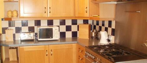 Ferienhaus, Gemeinschaftsbad (Rose) | Eigene Küche | Wasserkocher mit Kaffee-/Teezubehör