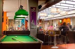 Bar (en la propiedad)