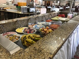 Desayuno buffet incluido todos los días 