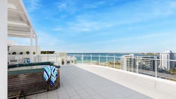 Penthouse, 4 Bedrooms | Beach/ocean view