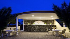 Bar (on property) - Villa Danezis (Santorini)