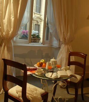 Dining - Milanosuites (Milan)