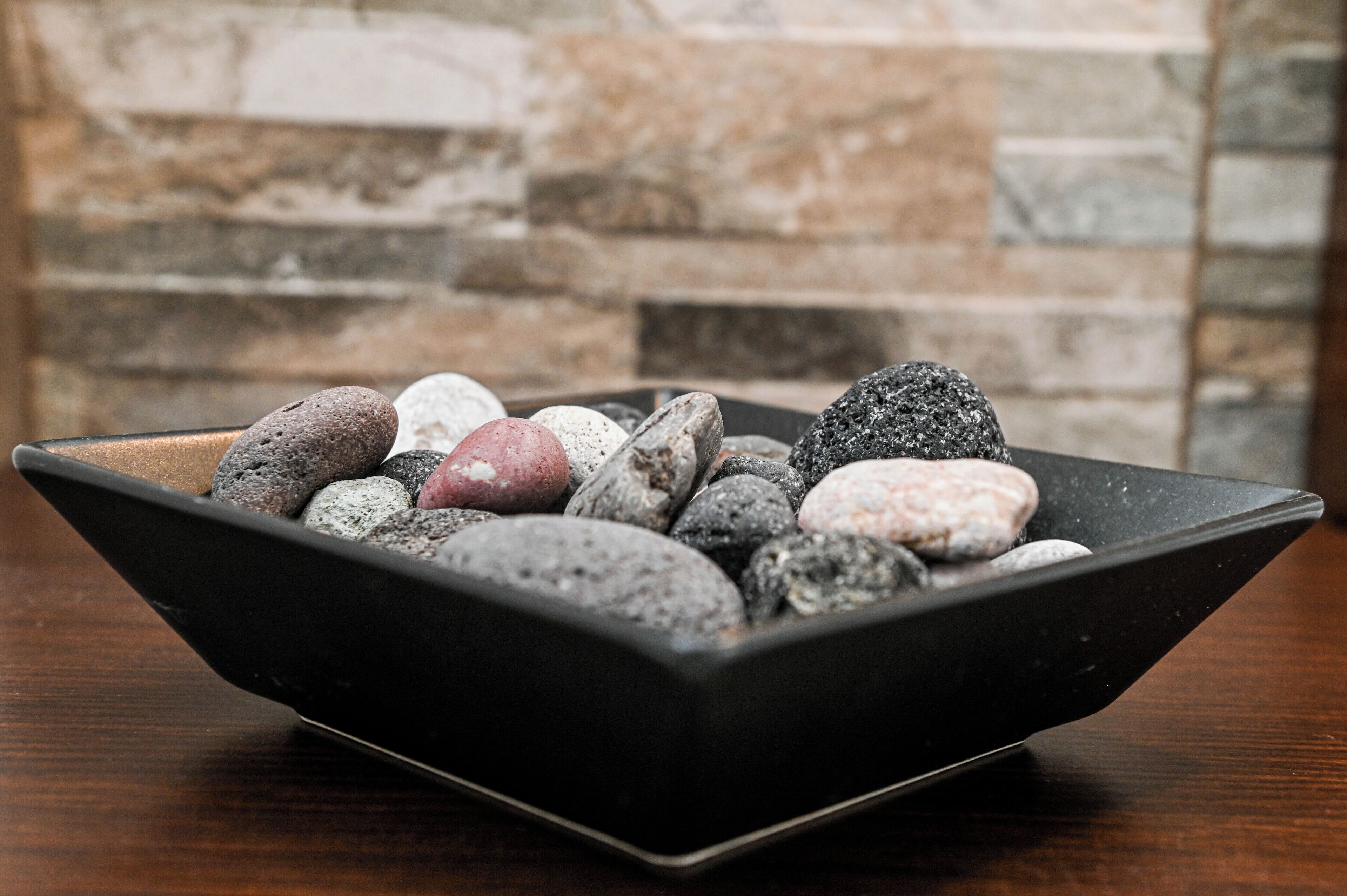 in-room safe, free wifi, bed sheets