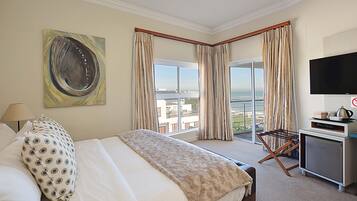 Egyptian cotton sheets, premium bedding, down duvets