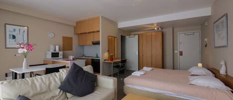 Décoration personnalisée, ameublement personnalisé, bureau