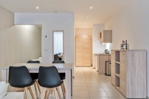 Apartment, 2 Bedrooms | Living area | LCD TV - Ambassador Suites Leuven (Leuven)