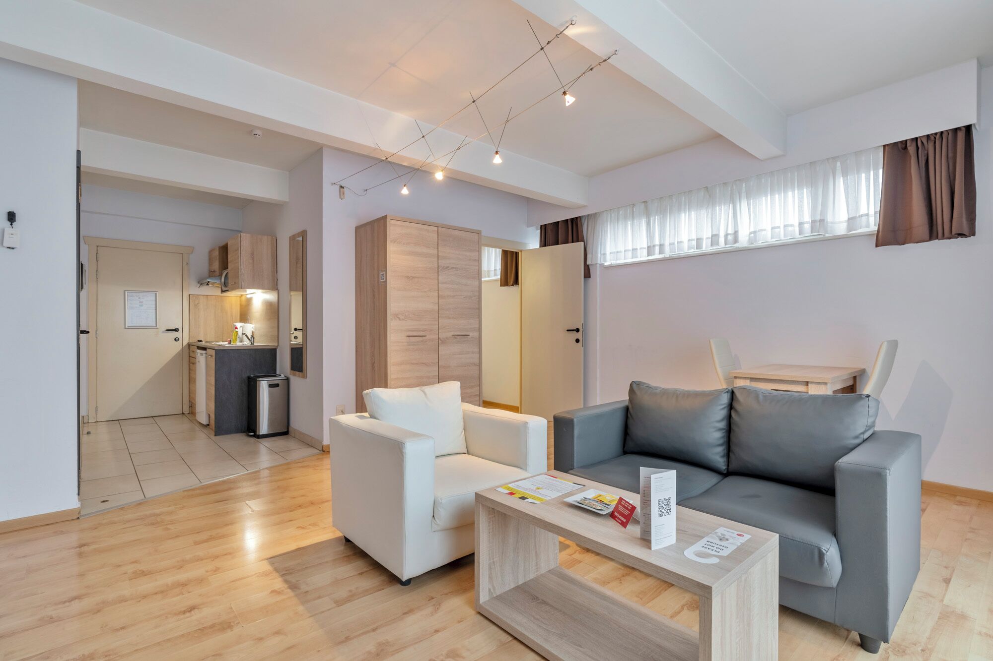 Appartement, 1 slaapkamer | Woonruimte | Lcd-televisie