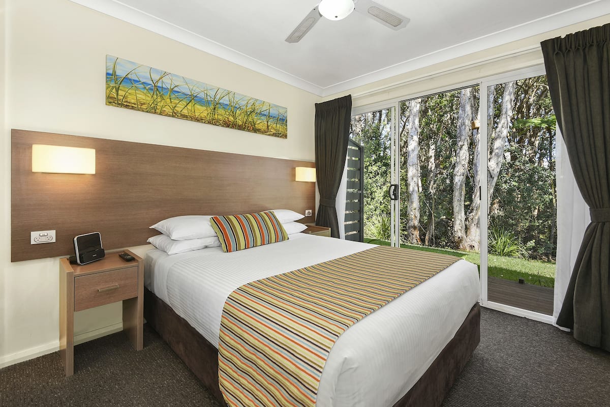1 bedroom, iron/ironing board, cribs/infant beds, free WiFi