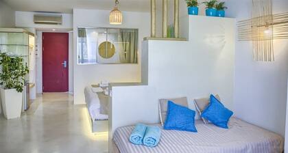 Alia Suites & Alia Beachfront Suites and Spa