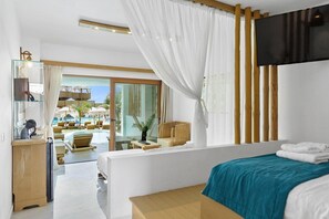 Egyptian cotton sheets, premium bedding, memory-foam beds, minibar - Alia Suites & Alia Beachfront Suites and Spa (Rhodes)