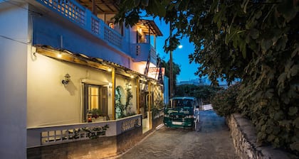 Semiramis Guesthouse