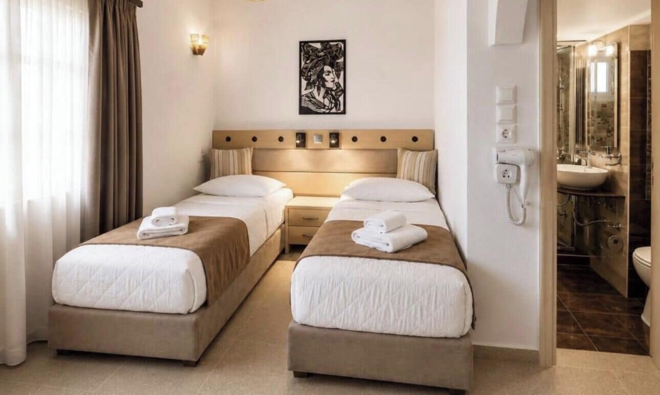 基本單人房, 1 間臥室 | Select Comfort 床墊、迷你吧、房內夾萬、書桌
