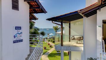 Casa (3 ou 7) | Vista da sacada