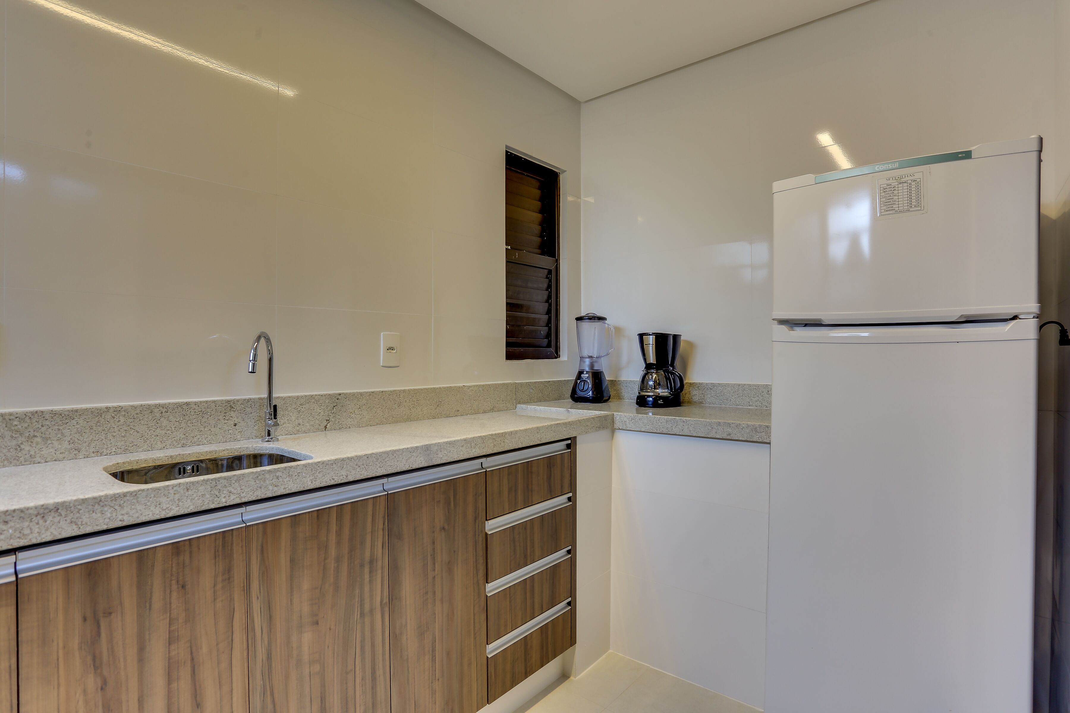 house (3 ou 7) | private kitchen