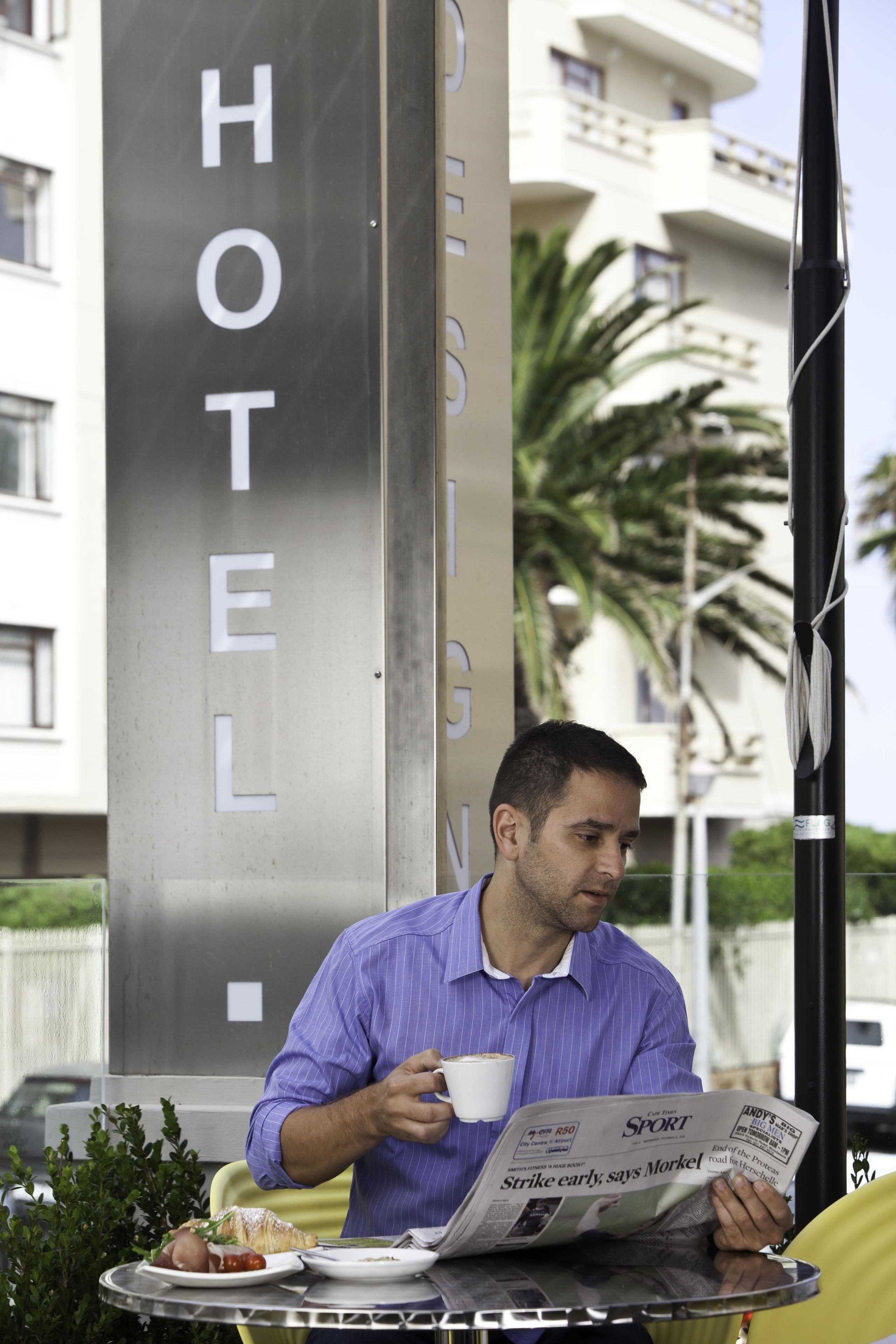 breakfast, lunch, dinner served; french cuisine, sea views