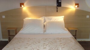 Ảnh chưa phân loại, 2 trong số 26 ảnh, nút