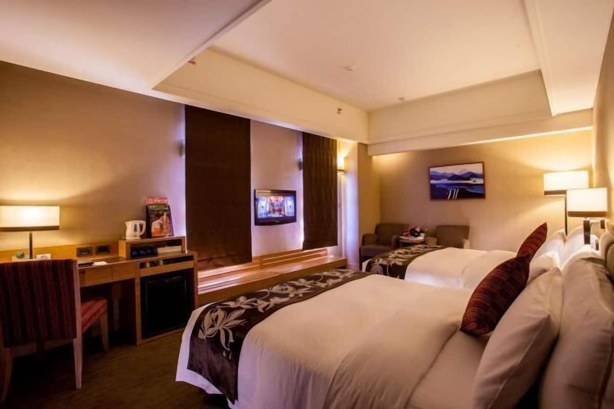 房內夾萬、書桌、隔音、免費 Wi-Fi