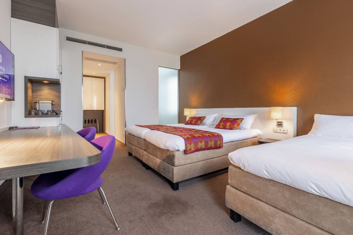 comfort triple room | 1 bedroom, premium bedding, minibar, in-room safe